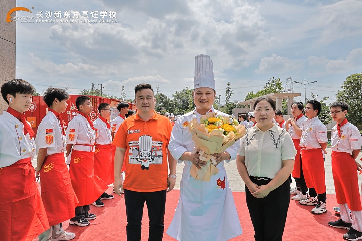 名師進校園
