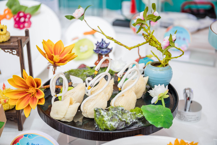 半自動(dòng)化的餐廳的未來發(fā)展趨勢(shì)