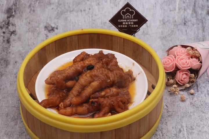 長沙新東方烹飪學(xué)校有瀏陽蒸菜培訓(xùn)班嗎?